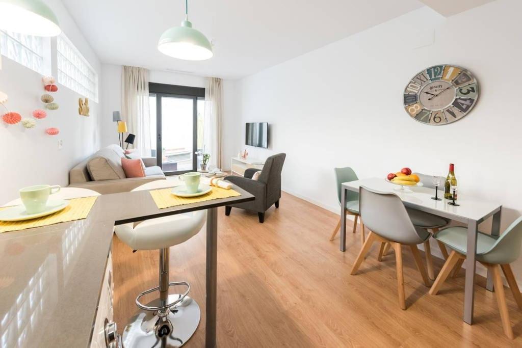 Chamberi Con Jardin A By Regalatemadrid Apartment Bagian luar foto