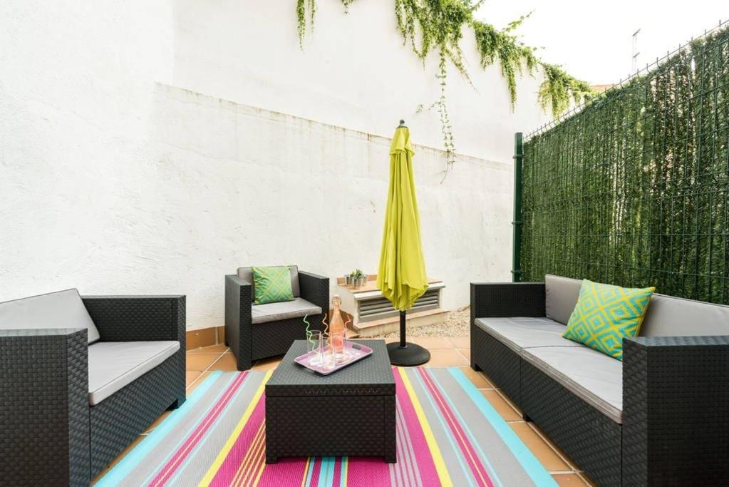 Chamberi Con Jardin A By Regalatemadrid Apartment Bagian luar foto