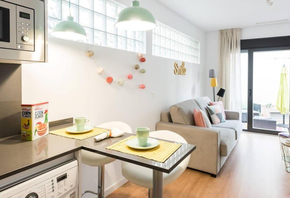 Chamberi Con Jardin A By Regalatemadrid Apartment Bagian luar foto
