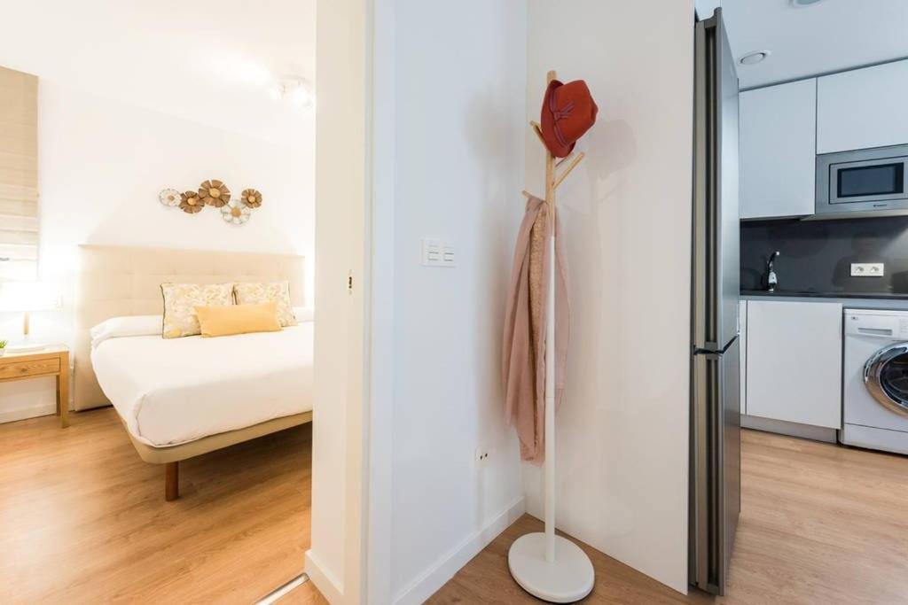 Chamberi Con Jardin A By Regalatemadrid Apartment Bagian luar foto